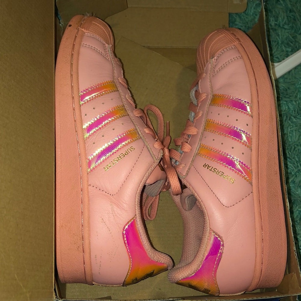 Peach adidas superstar